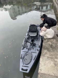 <span class=keywords><strong>Kayak</strong></span> de pêche à pédales, <span class=keywords><strong>kayak</strong></span> à pédales, <span class=keywords><strong>kayak</strong></span> de pêche à propulsion par pédales, <span class=keywords><strong>kayak</strong></span> monoplace à pédales avec moteur électrique - Product Image 2