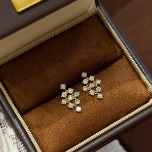 Aazuo - Pendientes de Oro Amarillo Sólido de 18K con Diamantes Cultivados en Laboratorio, Corte Brillante Redondo E VS1, Regalo para Mujer, Estilo de Oficina de Lujo - Product Image 2