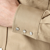 Chemise uniforme de travail à pression robuste avec logo personnalisé coton polyester respirant pour la construction en extérieur coton respirant pour l'exploitation minière
