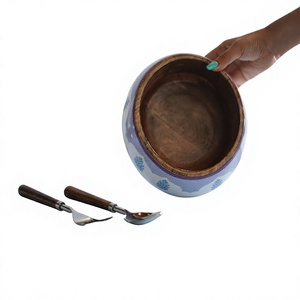Bol de service en émail et bois de style patrimoniaux, élégant, artisanal, imprimé, vaisselle décorative pour cuisine, salle à manger, fruits - Product Image 1