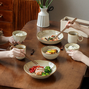 Série Yunhuang – Bols en céramique asymétriques nostalgiques, tournés au four, vaisselle pour nouilles japonaises, assiettes spéciales transfrontalières - Product Image 3