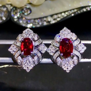Venta al por mayor de 18K oro piedras preciosas joyería fina de lujo clásico natural rojo rubí pendientes para las mujeres para la boda compromiso cumpleaños - Product Image 1