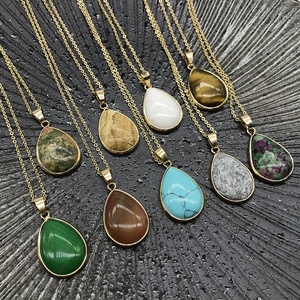 Collier pendentif en agate dorée en gros, forme goutte, marque LANGYUE, cadeau élégant et charmant - Product Image 1
