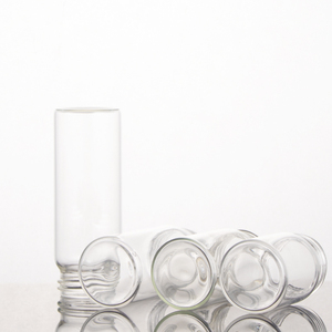 <span class=keywords><strong>Tube</strong></span> <span class=keywords><strong>à</strong></span> <span class=keywords><strong>essai</strong></span> en <span class=keywords><strong>verre</strong></span> borosilicaté <span class=keywords><strong>à</strong></span> <span class=keywords><strong>bouchon</strong></span> vissé transparent de 30mm de diamètre OEM 15ml 20ml 30ml 60ml 80ml <span class=keywords><strong>avec</strong></span> <span class=keywords><strong>bouchon</strong></span> en aluminium noir - Product Image 4