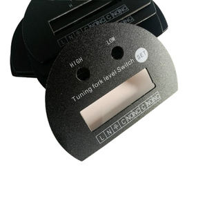 Panneau de contrôle en relief avec interrupteurs tactiles à coins arrondis et découpe pour la surface avant de la coque de l'appareil - Product Image 3