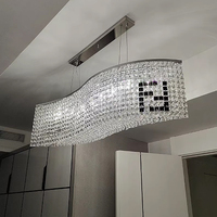 Lustre moderne doré en laiton, lampe cube en cristal, vente d'usine pour salon, hôtel, éclairage de plafond, lampe suspendue de restauration