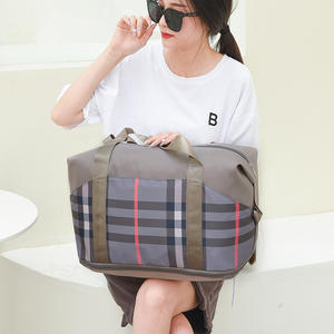 กระเป๋าเดินทางแบบมีซิปขนาดใหญ่ ทนทาน ผลิตจากไนลอน แฟชั่น สำหรับออกกำลังกาย เล่นกีฬา เหมาะสำหรับทุกเพศ - Product Image 5