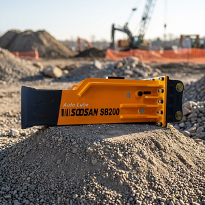 Ciseau hydraulique SOOSAN SB200 à lubrification automatique, jaune, type boîte ouverte, 210 mm, pour excavatrice minière de 60T à 70T - Product Image 1