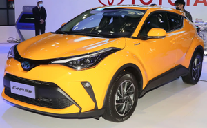Voiture d'occasion C-HR 2023 à bas <span class=keywords><strong>prix</strong></span>, faible kilométrage, frein à main, très bon état, importée de Chine, à vendre - Product Image 4