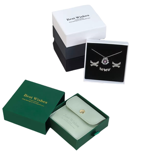 Boîte à bijoux en carton personnalisée avec logo, fermeture à cordon, intérieur en velours lavable pour la décoration de la maison - Collier personnalisé - Product Image 1