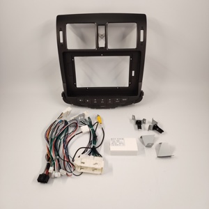 Cadre de navigation multimédia pour tableau de bord de voiture 10 pouces pour Toyota Crown 13e génération, compatible lecteur TV Android OS et rétroviseur. - Product Image 1