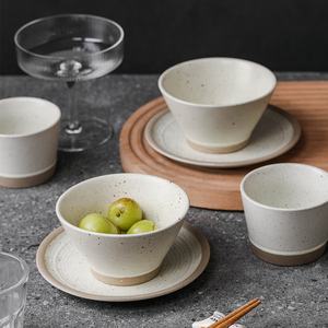 Vente chaude Vaisselle Japonaise Beige Couverts En Céramique Ensemble Porcelaine Cuillère Assiette et Bols Ensemble pour <span class=keywords><strong>Restaurant</strong></span> - Product Image 3