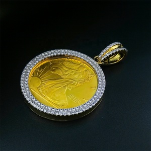 Personalizado genuino Moissanite diamante 925 colgante de plata circón chapado en oro hombres media onza señora libertad moneda collar encanto - Product Image 1