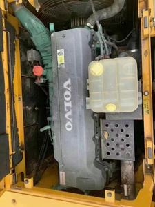 Excavatrice Volvo EC480 EC480D EC480DL d'occasion, 48 tonnes, grande machine, modèle 2023, composants certifiés, moteur, boîte de vitesses, pompe, Suède - Product Image 5