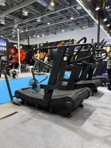 Equipo <span class=keywords><strong>de</strong></span> Entrenamiento CrossFit <span class=keywords><strong>de</strong></span> Alta Intensidad 4 en 1, Trineo <span class=keywords><strong>de</strong></span> Competición Hyrox, Cinta <span class=keywords><strong>de</strong></span> Correr, Máquina Multifuncional para Entrenamiento con Trineo - Product Image 3