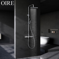 Ensemble de robinetterie de salle de bain Oire de luxe moderne en laiton et céramique, avec douche murale effet pluie pour villa