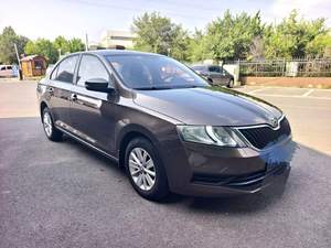 <span class=keywords><strong>Skoda</strong></span> Rapid <span class=keywords><strong>2018</strong></span>-2021 1.6L Essence Manuelle Berline LHD 5 Places, Voiture d'Occasion Bien Entretenue, Pratique et Fiable pour les Trajets Quotidiens - Product Image 2