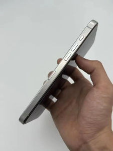 Venta al Por Mayor de Teléfonos Originales Desbloqueados Usados para 15 Pro Max 256GB/512GB 8GB RAM, Compatibles con 5G, Grado A+ y con Garantía - Product Image 4