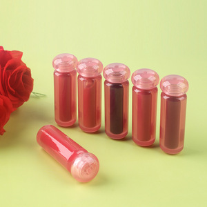 Gloss à lèvres mat vegan longue tenue personnalisable MLM, certifié halal, 3 ml - Product Image 2