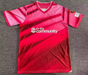 Tenue de football d'été Nouvelle saison 2025/26 Bolton – Maillot domicile/extérieur imprimé personnalisé à manches courtes en polyester à séchage rapide - Product Image 1