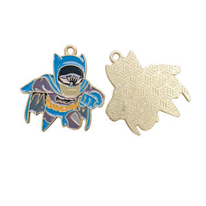 Superhéroe cómic dibujos animados DIY joyería accesorio aleación aceite gota llavero colgante collar para niños moda colgantes encantos - Product Image 3