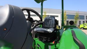 Tracteur agricole Moteur diesel <span class=keywords><strong>EURO</strong></span> V 50 ch 75 ch avec cabine climatisée - Product Image 4