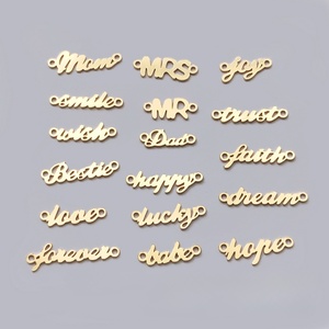 Colgante de Letra con la Palabra 'Hope' (Esperanza), 'Wish' (Deseo), 'Trust' (Confianza) y 'Faith' (Fe), Chapado en Oro Real de 14K, con Doble Orificio para Hacer Pulseras y Collares - Product Image 1