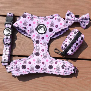 Personalizzazione Set di guinzagli e imbracature per cani di piccola taglia colorati in Neoprene con cinturino a sublimazione regolabile