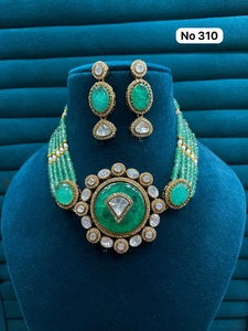 Conjunto de Collar de Diseño para Mujer con Detalles de Circonita y Piedras, Joyería Elegante de Moda, Proveedor Mayorista - Product Image 2
