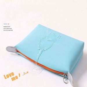 Sac de maquillage pliable portable en forme de boulette de couleur bonbon pour femme, sac de toilette cosmétique imperméable en PU mat - Product Image 3