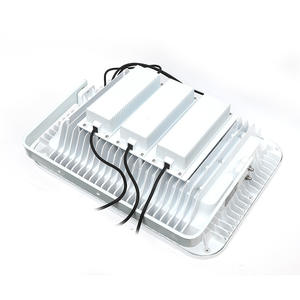 ไฟส่องสว่าง Bozhou TG21-L โทนสีวอร์มไวท์ สำหรับท่าเรือ คลังสินค้า ลานจอดรถ และแท่นขุดเจาะน้ำมัน - Product Image 1