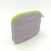 Trousse de Maquillage Mini Pliable Portable Légère Imperméable en Nylon Personnalisable pour Femme avec Fermeture Éclair et Logo Tendance