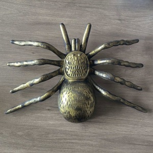 <span class=keywords><strong>Ragno</strong></span> realistico di Halloween, giocattolo scherzoso che si illumina al buio, <span class=keywords><strong>ragno</strong></span> di plastica per scherzi e decorazioni scenografiche - Product Image 3