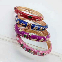 Bracelet Cloisonné de Haute Qualité aux Derniers Designs, Rétro, Émaillé, Creux et Sculpté, Bijoux de Vitrine en Gros