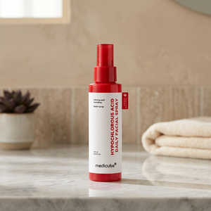 Spray facial quotidien à l'acide hypochloreux Medicube 125 ml Brume hydratante apaisante pour le visage - Product Image 3