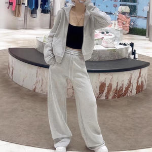 ชุดเซ็ทลำลองสำหรับผู้หญิง เสื้อฮู้ดมีซิปผูกเชือกแบบหนา กางเกงขายาวทรงกว้าง สไตล์สปอร์ต - Product Image 3