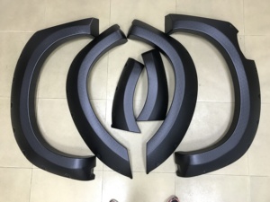 Guardabarros Negros Mate para Dmax 2012 2015 2018 - Product Image 2