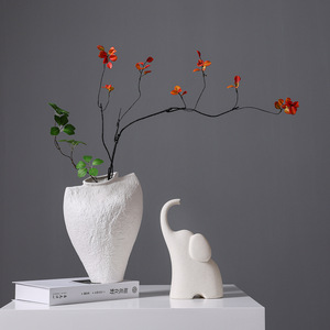 Creative Premium Ceramic <b>Vase</b> With Mid Century Vintage Design for Living Room Entryway Flower Display Decoration - Product Image 2