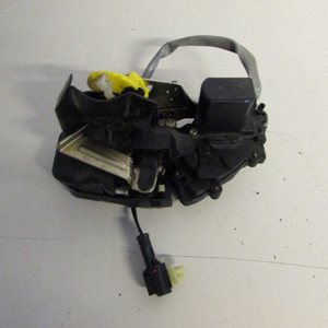 Serratura Porta Posteriore Destra per Kia Carens RS Mk1 1999-2006 (18462 17A-4-E-2) - Product Image 1