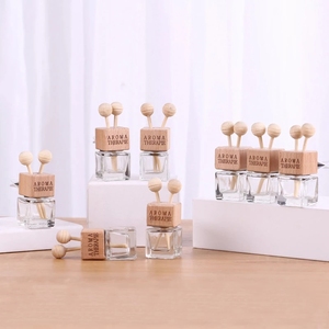 Botol Parfum Klip Ventilasi Udara Mobil Penyebar Minyak Aromaterapi Penyegar Udara Dekorasi Mobil 8Ml Bentuk Persegi Botol Parfum - Product Image 6