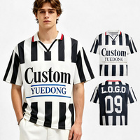 Camiseta de Rugby de Poliéster para Hombre, con Rayas, Cuello en V, Cuello en Contraste, Corte Cuadrado, Estilo Retro, Malla Deportiva, Sublimación, Logotipo Personalizado