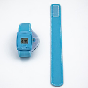 <strong>Smart</strong> Children's Body Fever <strong>Thermometer</strong> with OLED Display 1920x1080 Resolution Alarm Clock Long Battery Life for Android Users - Product Image 5