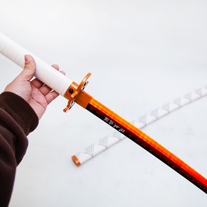 Katanas Anime Lumineuses LED Non Affûtées en Gros – Épées Jouets Demon Slayer pour le Commerce - Product Image 1