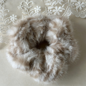 Clarmer mùa thu mùa đông giả lông ngựa vằn in scrunchies <span class=keywords><strong>Fang</strong></span> Nhân Dân tệ người nổi tiếng cùng một phong cách mềm tóc sang trọng cuộn với tóc quan hệ - Product Image 6