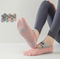 Chaussettes de sport à 5 orteils, antidérapantes, en coton, logo personnalisé, pour femmes, yoga, pilates, automne, écologiques, vente en gros directe d'usine