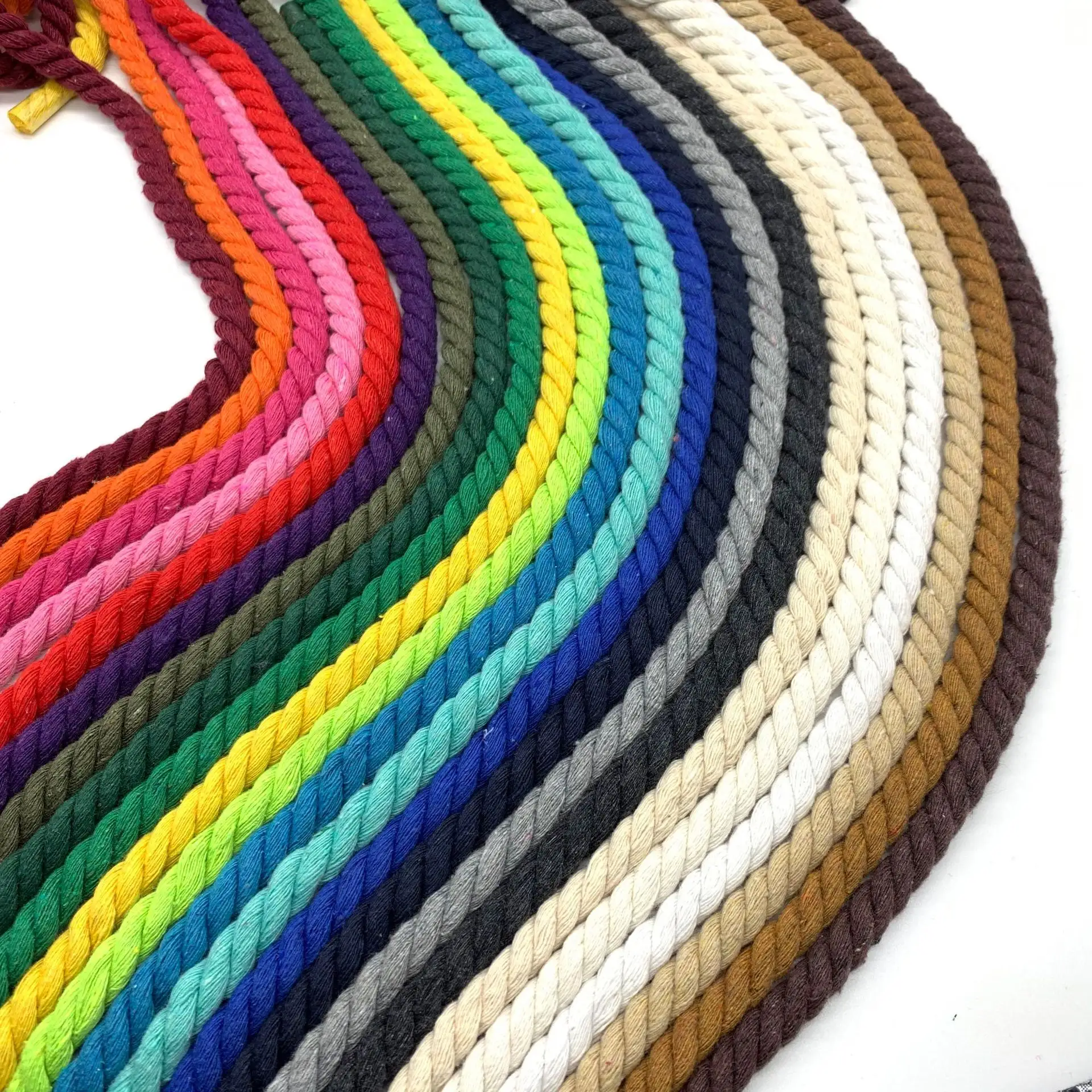 Großhandel bunte DIY-Schnur 5mm 8mm 10mm 20mm 3-Strang Twisted Günstige Baumwolle Craft Rope