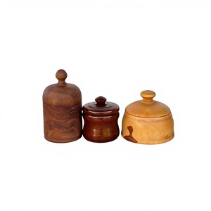 Conteneur de stockage alimentaire rond en bois artisanal avec couvercle hermétique, design minimaliste, utilisation en cuisine, préservation des épices - Product Image 4
