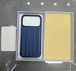 Étui de téléphone de luxe en alliage d'aluminium magnétique givré pour 17ProMax 16pro, design <span class=keywords><strong>valise</strong></span>, protection intégrale antichoc, style urbain - Product Image 5