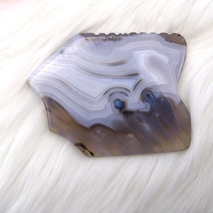 Fabricante chinês de Venda Quente OEM Natural Stripe Ágata Pedra Gua Sha <span class=keywords><strong>Guasha</strong></span> Corpo Cinza Raspagem Facial Ferramenta De Massagem para Emagrecimento - Product Image 5