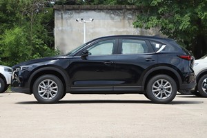 <span class=keywords><strong>2020</strong></span> <span class=keywords><strong>Mazda</strong></span> <span class=keywords><strong>CX</strong></span>-<span class=keywords><strong>5</strong></span> avec sièges en cuir 2.0L 2WD direction gauche vente chaude voiture à essence d'occasion Chine nouvelle <span class=keywords><strong>CX</strong></span>-<span class=keywords><strong>5</strong></span> <span class=keywords><strong>Mazda</strong></span> <span class=keywords><strong>Cx</strong></span>-<span class=keywords><strong>5</strong></span> - Product Image 5